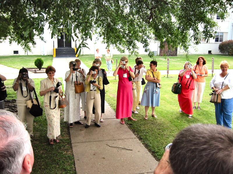 Lutes' Pictures